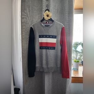 Tommy Hilfiger crew neck sweatshirt